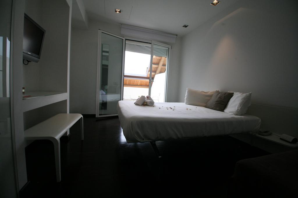 15.92 Hotel Cazzago  Exterior photo