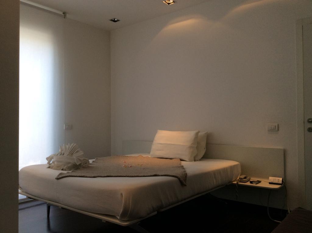 15.92 Hotel Cazzago  Exterior photo